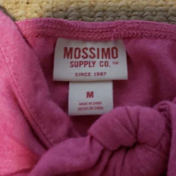 🎁🦋 NWOT Tie flowy tank top - Picture 2 of 2